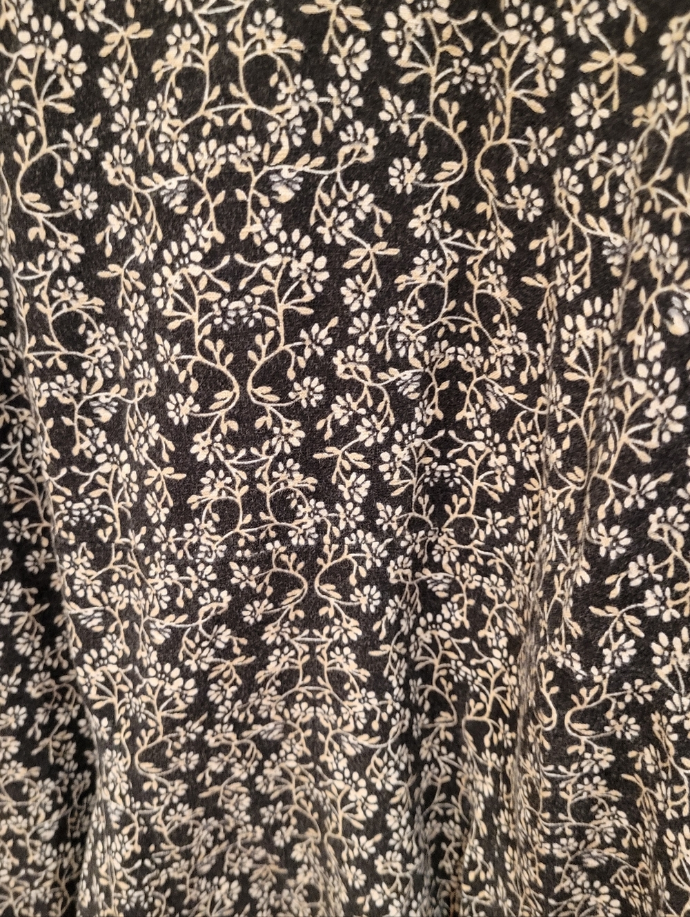 Universal Thread Black Floral V-Neck Bell Sleeve Mini Dress - Picture 6 of 8